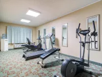 Ramada by Wyndham Vineland Millville Area - Gym