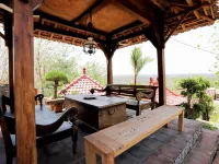 NewAlasKuliner & HomestayWatulumbung Hotels in Kretek