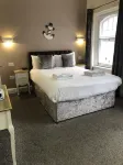 Queen Phillippa Hotels in Sittingbourne