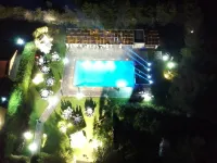 泰努塔桑提庫蒂酒店 - 4星級