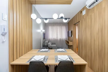 Helbor Stay Batel Отели рядом с достопримечательностью «Botanical Garden of Curitiba»