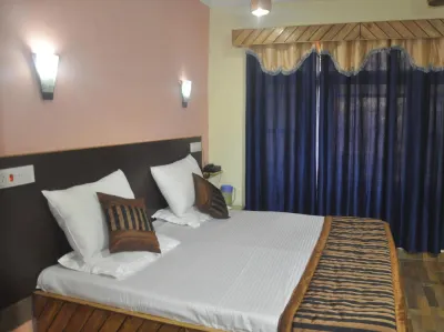 Hotel Kashmir Inn Отели в г. 