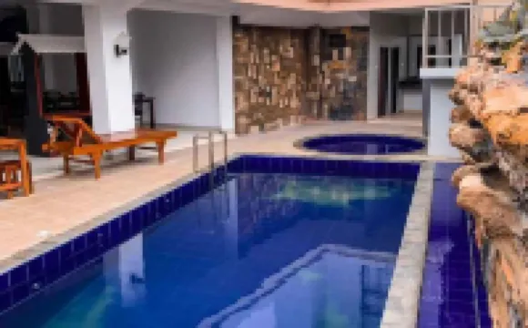 Grand Manunggal Hotel Pangkalpinang Hoteles en Taman Sari