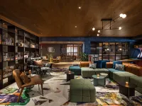 Moxy NYC East Village Các khách sạn gần Thư viện NYU Library