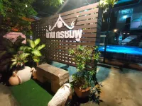 Baan Gon Chompu - Rooftop Pools