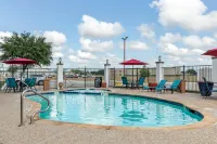 Best Western Plus Victoria Inn  Suites
