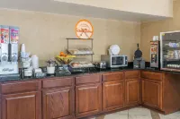 Howard Johnson by Wyndham Dalton - Desayuno