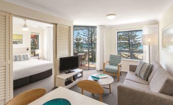 Oaks Gold Coast Calypso Plaza Suites