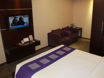 Metro Hotel Jababeka
