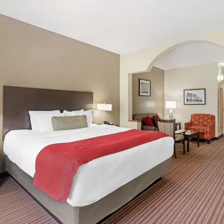 Best Western Plus Bradbury Inn  Suites