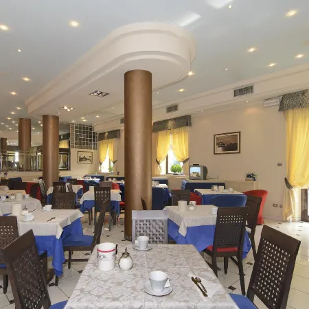 Hotel Eden