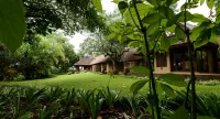 Khaya Ndlovu Safari Manor