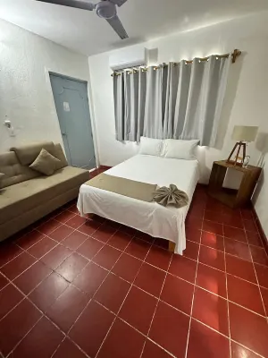 Creta Hotel & Suites