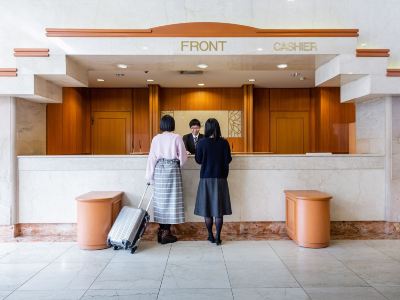 フロントデスク 湯田温泉 ユウベルホテル松政の写真