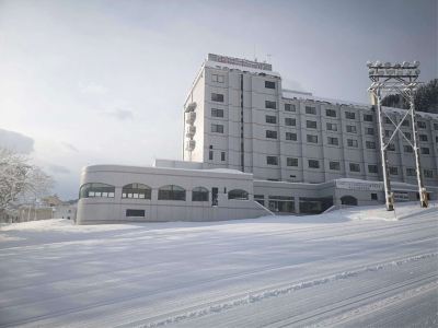 施設外観 越後湯沢温泉 露天大岩風呂の宿 湯沢東映ホテルの写真