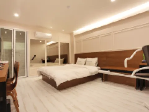 Ilsan Avantgarde Hotels in Goyang-si