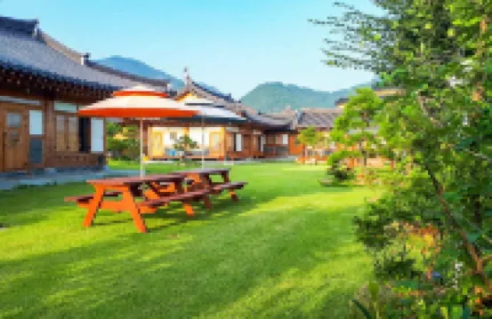 Suncheon Sagyejeol Haeoreum Hanok Pension