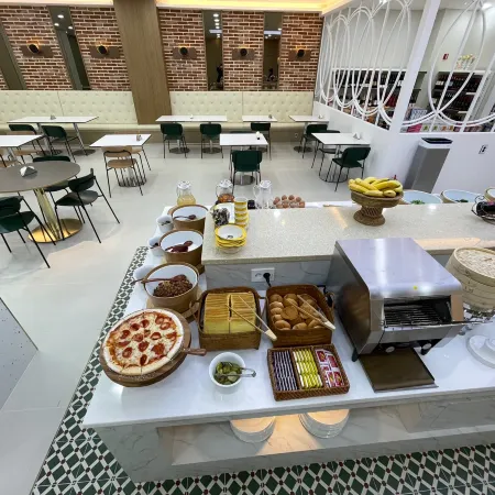 Daejeon Wolpyeong Hotel Continew