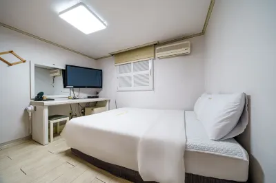 Paju Geumchon Lip Hotels near Geumchon Tongil Market