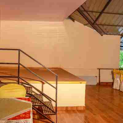 Belljem Homes -Your Own Private Resort -7 BHK Dining/Meeting Rooms
