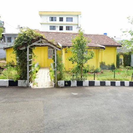 YWCA Anandagiri Homestay | Rooms & Caretaker Отели рядом с достопримечательностью «Озеро Утакаманд»
