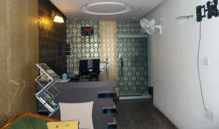 Hotel Ashwini Lodge Отели рядом с достопримечательностью «Чамунди Хилл»