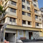 Hotel Royal Regency 나브사리 호텔