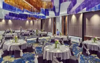 Vivanta Navi Mumbai Turbhe - breakfast