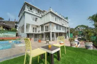 Treebo Kuber Palace Hotels in Satara