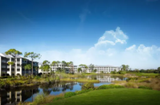 Hyatt Vacation Club at Coconut Cove Hotels in Estero
