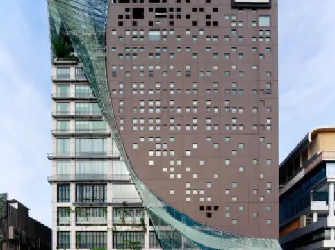 VIVERE Hotel, ARTOTEL Curated Gading Serpong