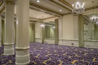 โรงแรมเดอลุกซ์