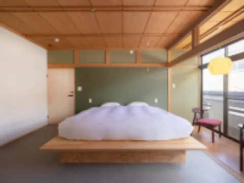 コリビングアンドカフェサンド 今治のホテル