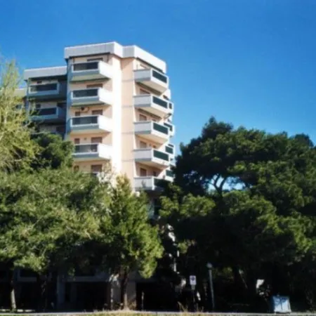 Wonderful Seaview Flat with Terrace