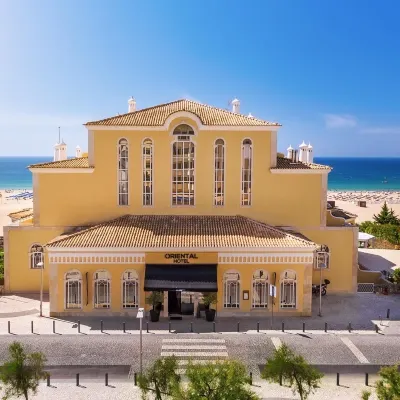AP Oriental Beach - Adults Friendly Hotel berhampiran Pantai Pintadinho