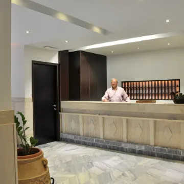 Dimitris Paritsa Hotel