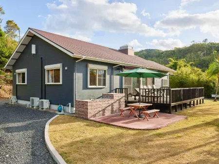 Villa AdanRose Amami