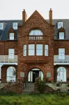 Marine Troon Hotels in 