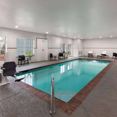 La Quinta Inn & Suites by Wyndham Austin - Cedar Park