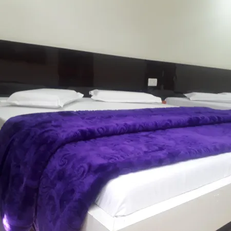 Hotel Moon Sky Ajmer Отели рядом с достопримечательностью «Даргах Шариф»