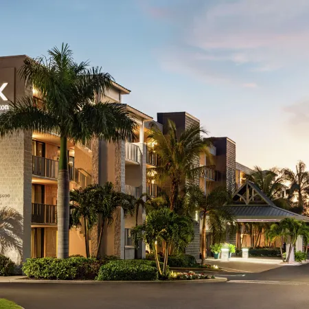 Spark by Hilton Sarasota Siesta Key Gateway