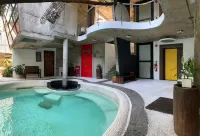 Mo Rooms