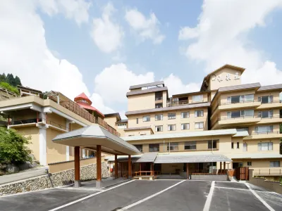 Izumiya Hoteles cerca de 長岡花火大会 三尺玉打上場所