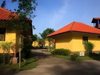 Tanisa Resort Hotels near Wat Bang Khoi