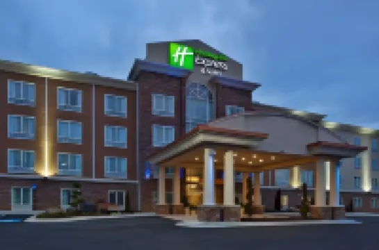 Holiday Inn Express & Suites ATLANTA ARPT WEST - CAMP CREEK by IHG