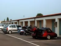 Autohotel Ravenna - موقف سيارات