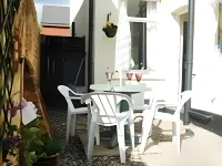 The Railway Sleeper Lodge Hotels in Stoke by Nayland