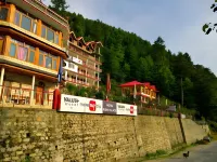 Hotel Rishi Palace Hotels in Hallan-i