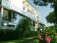 Harvey Suites Hotel & Residence فنادق في اراکلیا