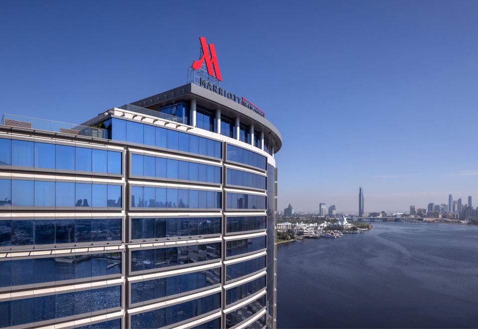 3. 메리어트 마퀴스..